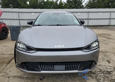 2022 Kia Ev6 Wind Wind z USA, uszkodzony, nr VIN KNDC3DLC4N5044871